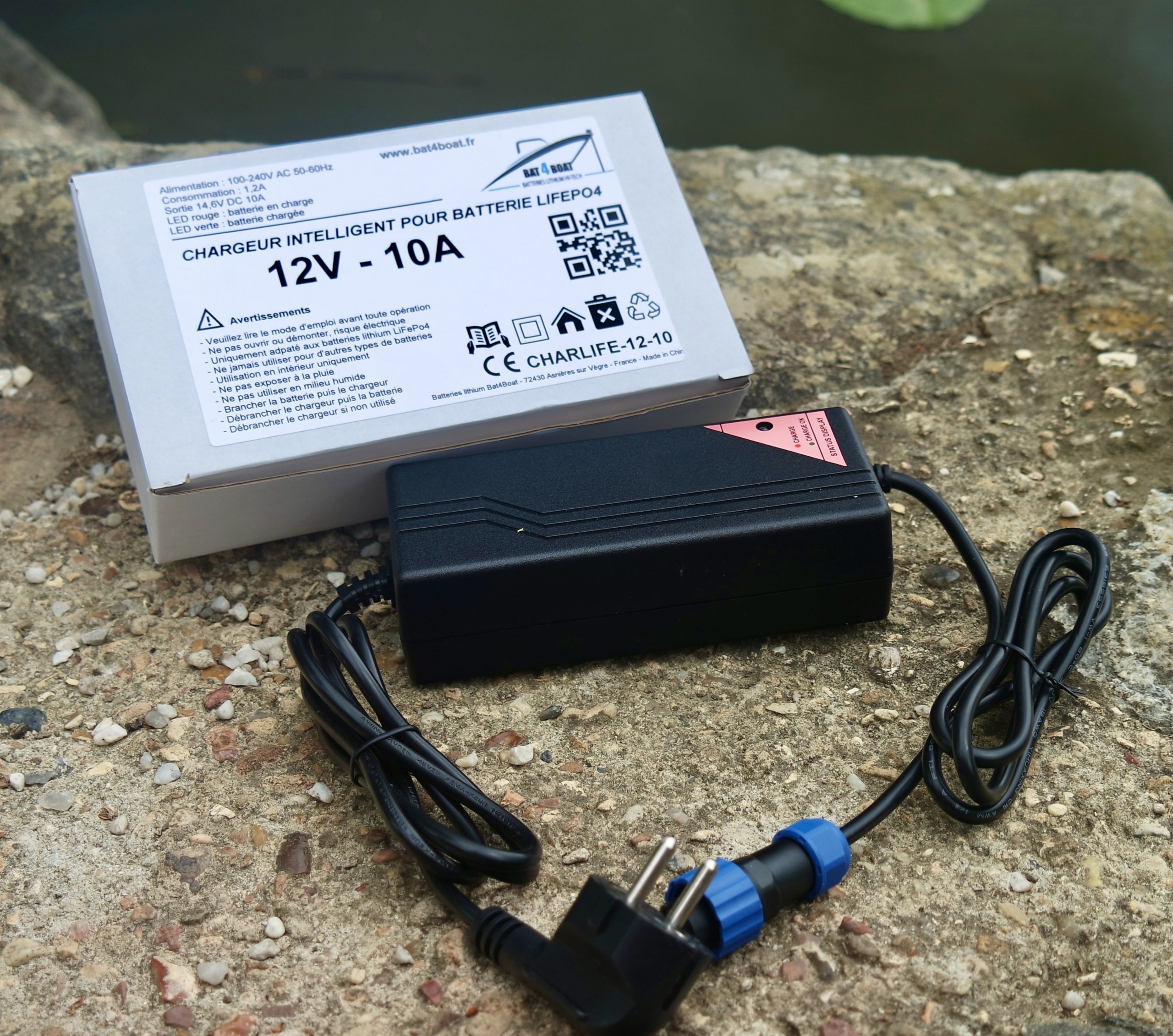 Chargeur de batterie LiFePO4 12V (4S)