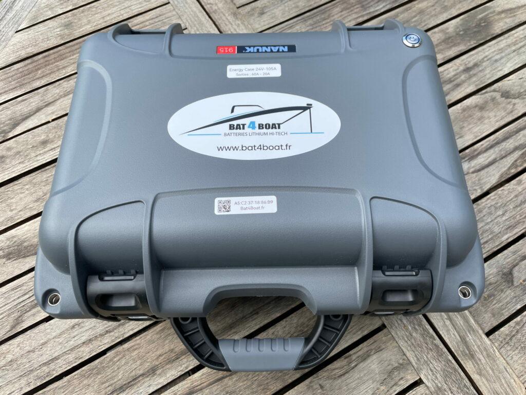 Energy Case LiFePo4 24V 105Ah avec chargeur 10A