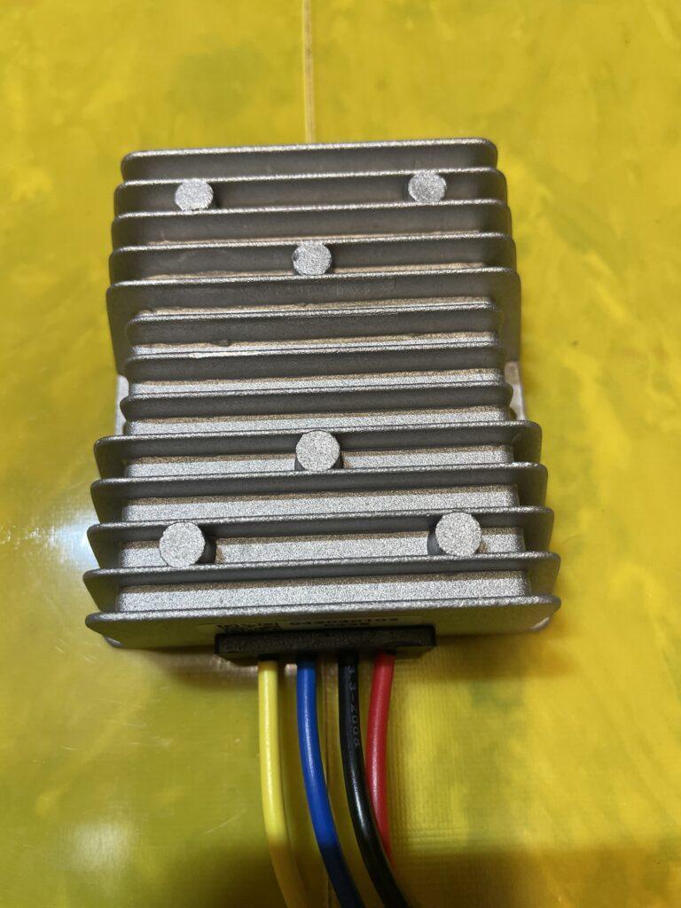 Alimentation stabilisée out 12V 10A (in 24V)